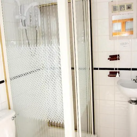 Oda ve Kahvaltı Ashgrove 3*
