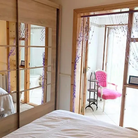 Ashgrove فندق مبيت وإفطار 3*