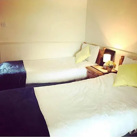Oda ve Kahvaltı Ashgrove 3*